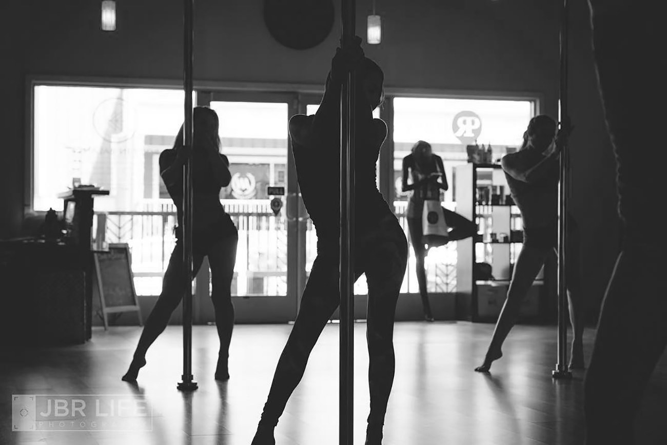 Pole Flow & Freestyle Pole Flow & Freestyle